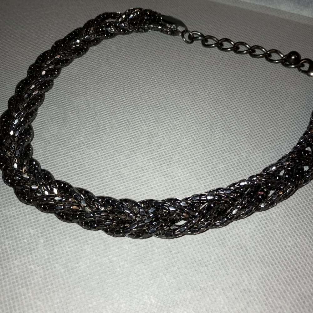 Awesome gunmetal blinging braided necklace